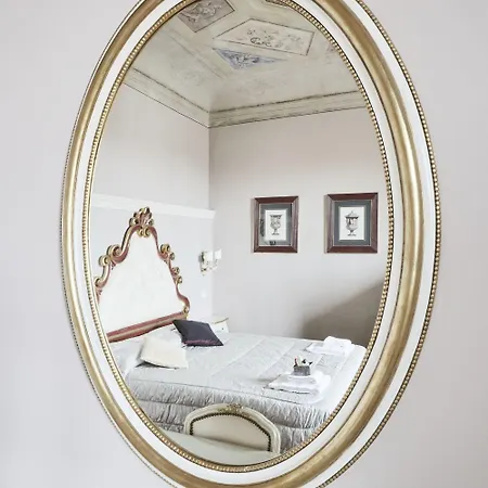 アイ クアトロ ポエティ 3* フィレンツェ