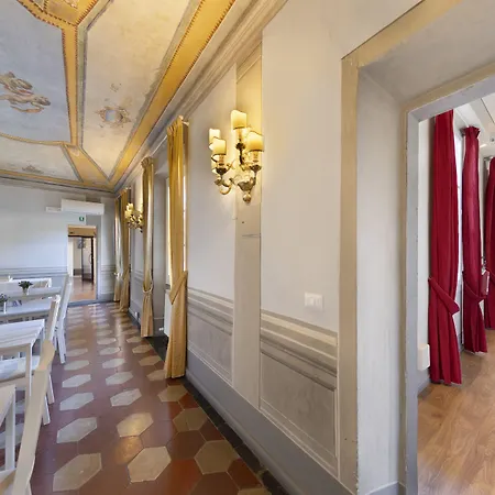 アイ クアトロ ポエティ フィレンツェ